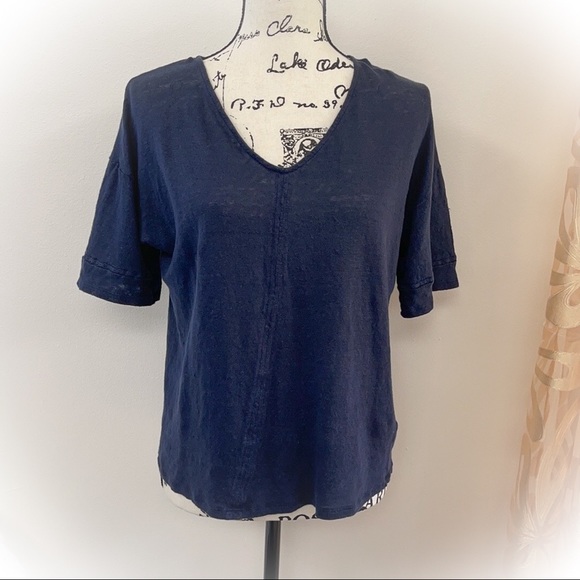 💕J.Jill Love Linen Blue Half Sleeve Top💕 - Picture 8 of 8